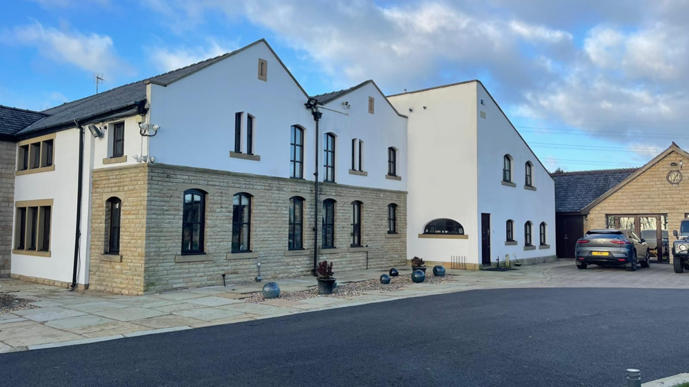 A house painted with Emperor super hydrophobic paint